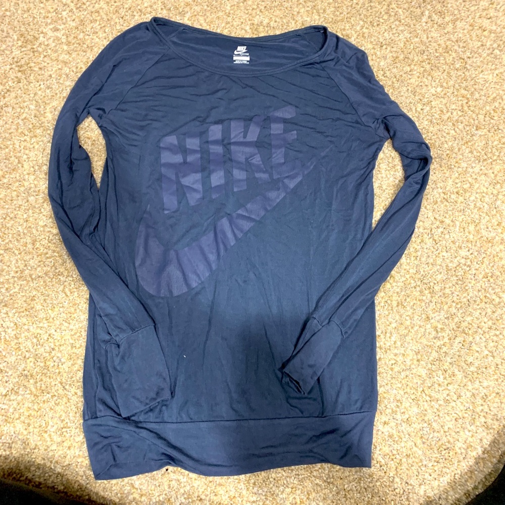 Nike navy long sleeve